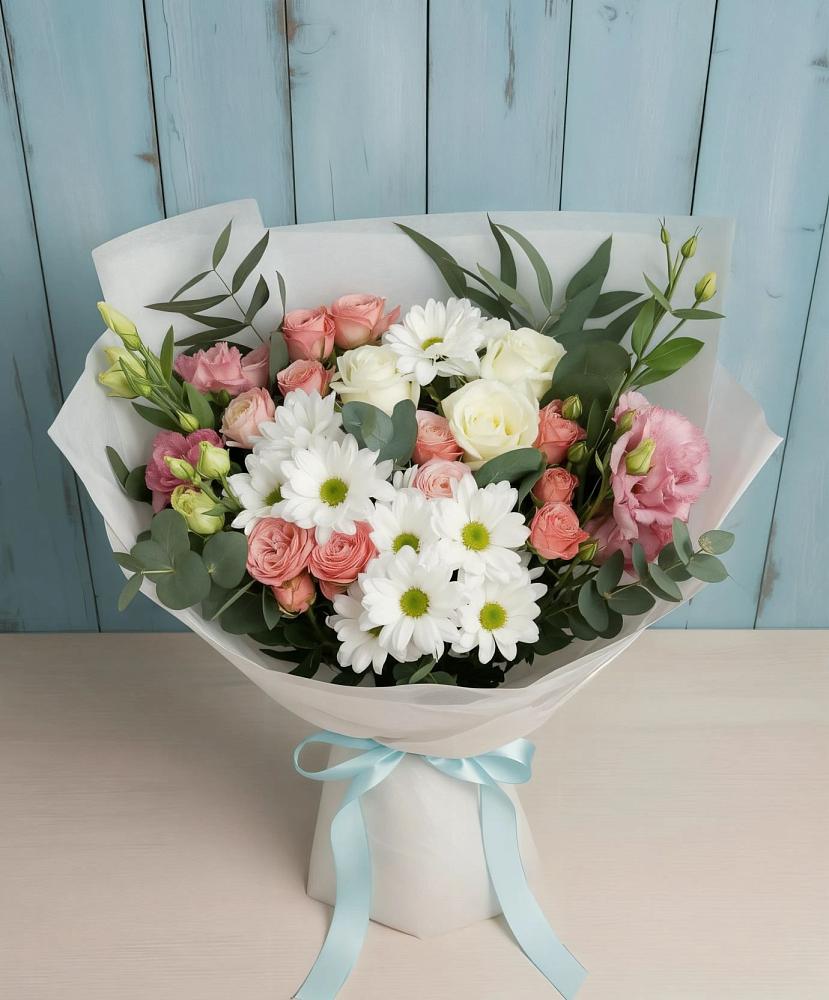 Букет цветов из: Розы, Лизиантусы и Хризантемы в Вешки
