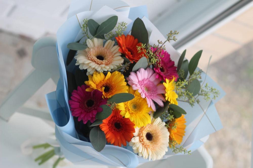 Букет цветов из: Герберы в Вешки