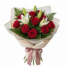 Букет цветов из:  Лилии и Розы в Вешки
