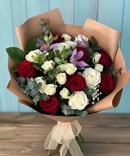 Букет цветов из:  Розы и Альстромерии в Вешки