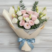 Букет цветов из:  Лизиантусы в Вешки