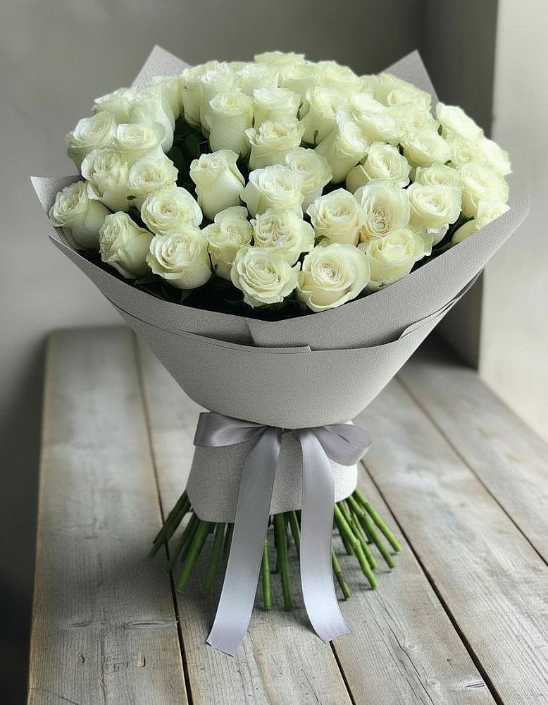 Букет 35 Белых роз в Вешки