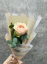 Букет цветов из:  Розы в Вешки