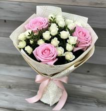 Букет цветов из:  Розы в Вешки