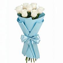 Букет 7 белых роз Проуд в Вешки