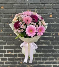 Букет цветов из:  Герберы и Хризантемы в Вешки