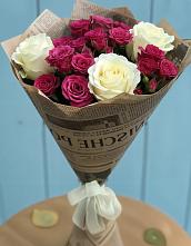 Букет цветов из:  Розы в Вешки