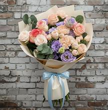 Букет цветов из:  Розы, Лизиантусы и Гвоздики #REPLACE_PRED# Вешки